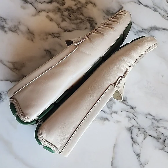 Tory Burch Cream Slide on Loafers Wome's Size 8 - Picture 6 of 13